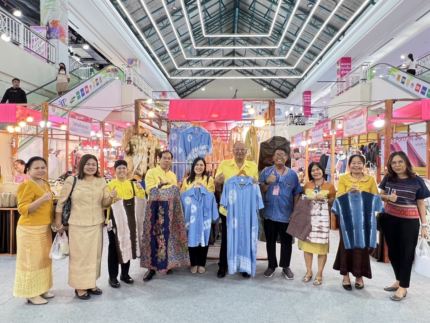 ?สพอ.อุทัย เยี่ยมชมให้กำลังใจผู้ประกอบการ โครงการพัฒนาศักยภาพผู้ประกอบการ OTOP เพื่อเตรียมความพร้อมเข้าสู่การรับรองมาตรฐานผลิตภัณฑ์