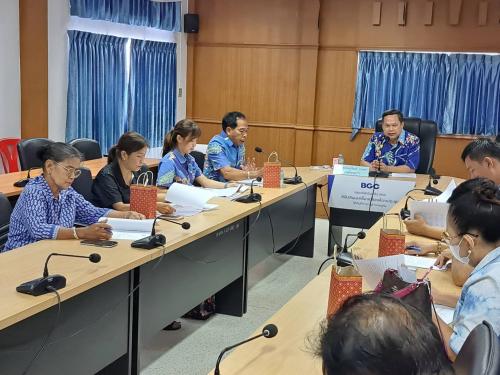 ? ประชุมคณะอนุกรรมการกลั่นกรองและติดตามการดำเนินงานกองทุนพัฒนาบทบาทสตรีอำเภออุทัย