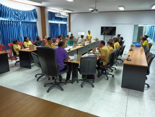 ? สพอ. อุทัย? ? ประชุมคณะอนุกรรมการกลั่นกรองและติดตามการดำเนินงานกองทุนพัฒนาบทบาทสตรีอำเภออุทัย